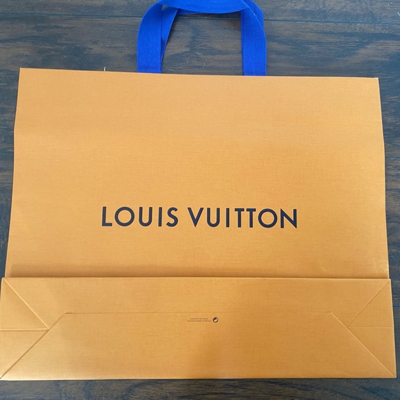 Authentic Louis Vuitton shopping bag - Picture 3 of 3